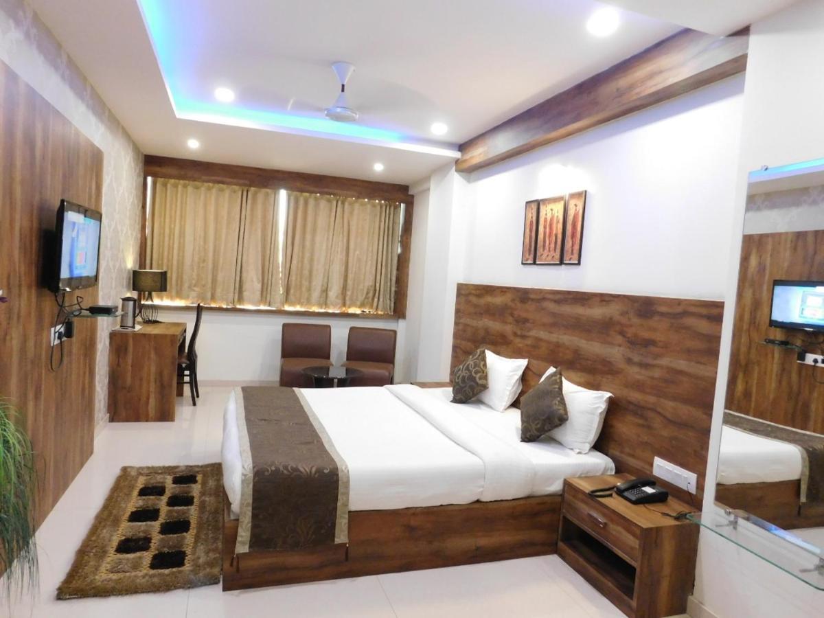 Hotel Shiva Club And Resort Mundra Екстер'єр фото