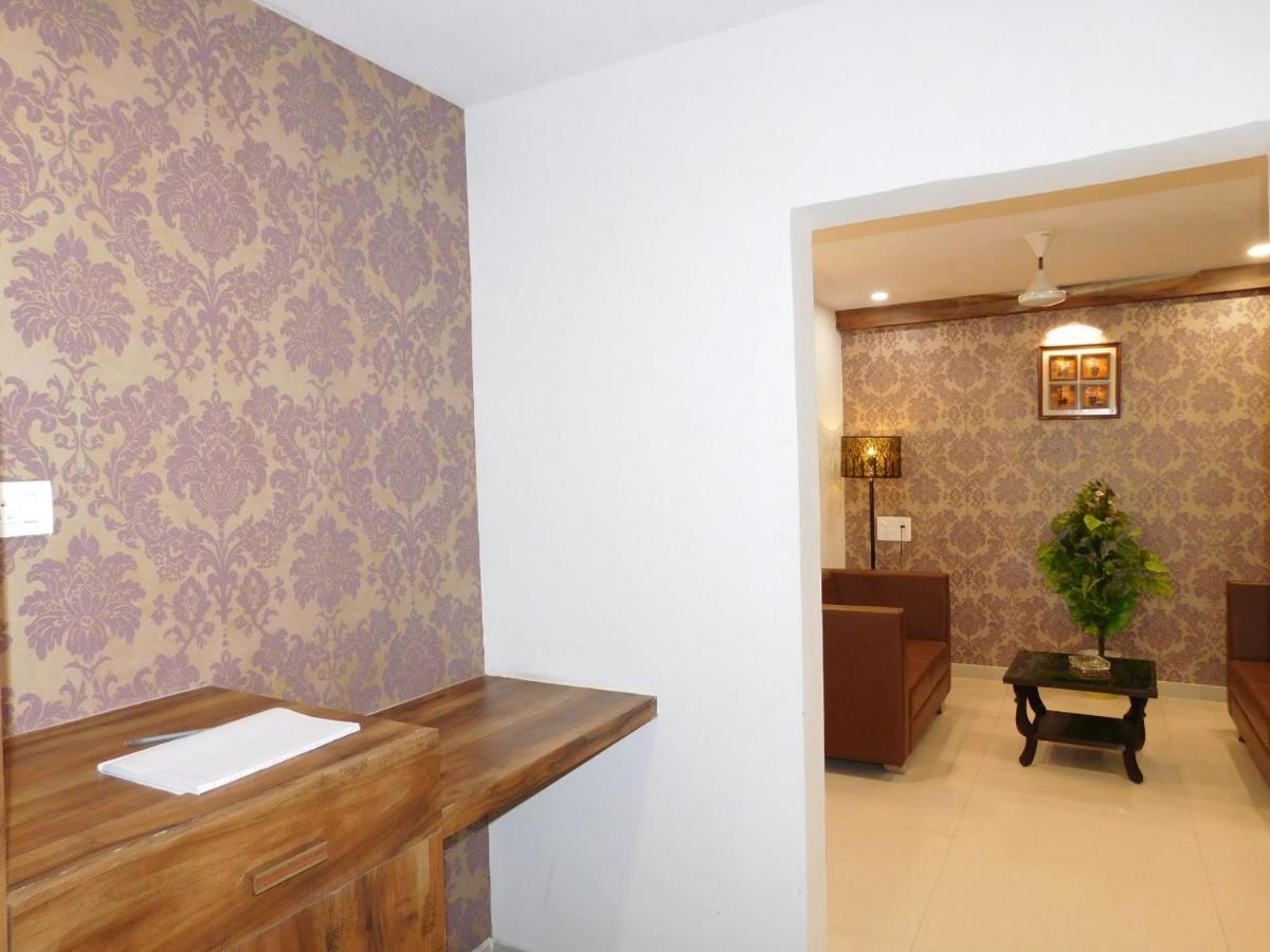 Hotel Shiva Club And Resort Mundra Екстер'єр фото