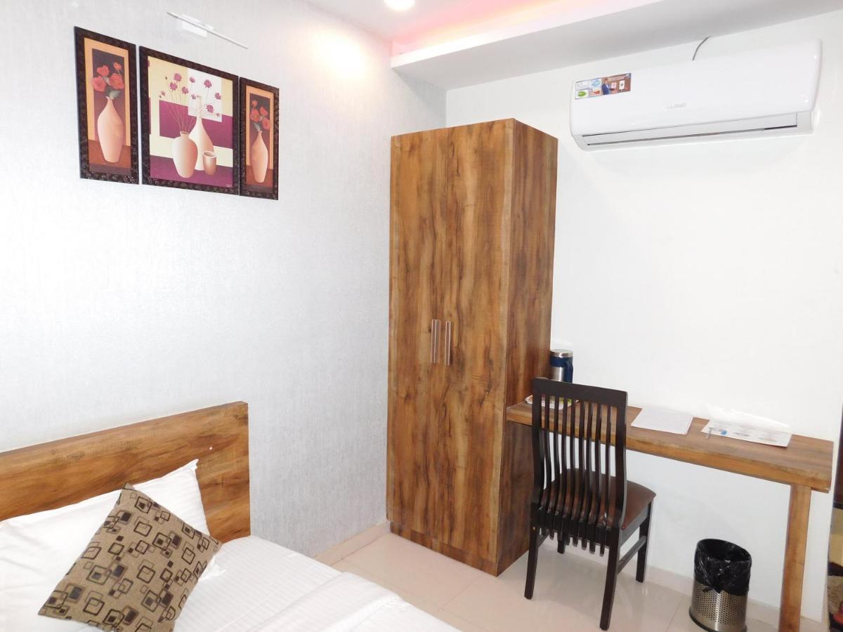 Hotel Shiva Club And Resort Mundra Екстер'єр фото